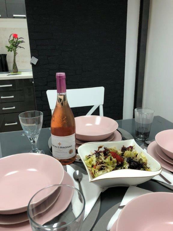 Anejo Apartment Белград Екстериор снимка