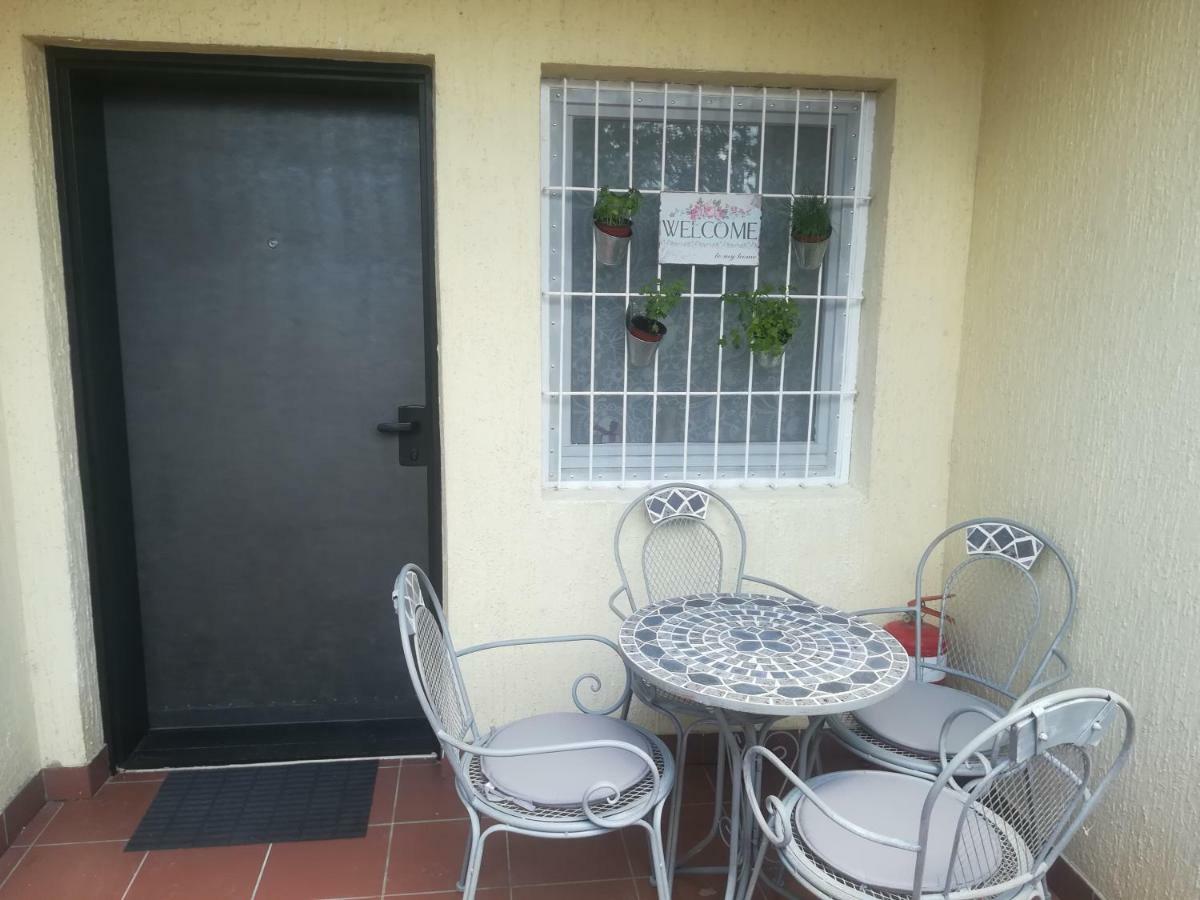 Anejo Apartment Белград Екстериор снимка